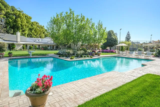 $3,750,000 | 5811 North Forkner Avenue, Fresno, CA 93711