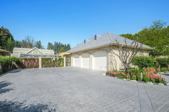 $3,750,000 | 5811 North Forkner Avenue, Fresno, CA 93711