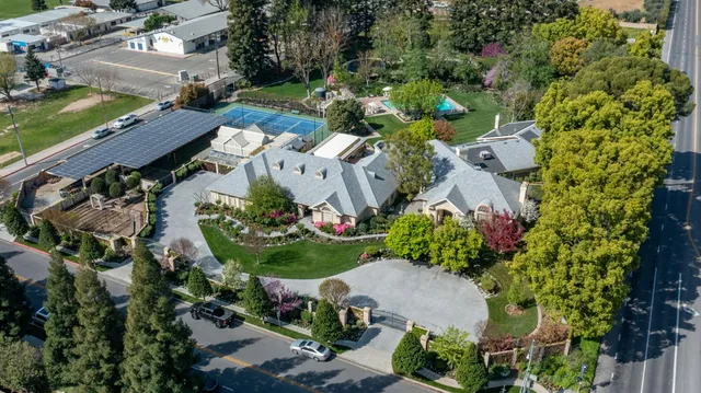 $3,750,000 | 5811 North Forkner Avenue, Fresno, CA 93711