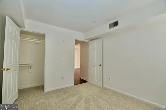 $2,800 | 5928 Founders Crossing Court, Unit 303, Alexandria, VA 22310