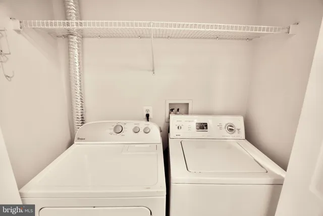 $2,800 | 5928 Founders Crossing Court, Unit 303, Alexandria, VA 22310