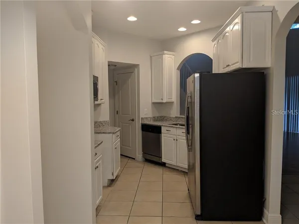 $2,500 | 4939 Anniston Circle, Tampa, FL 33647