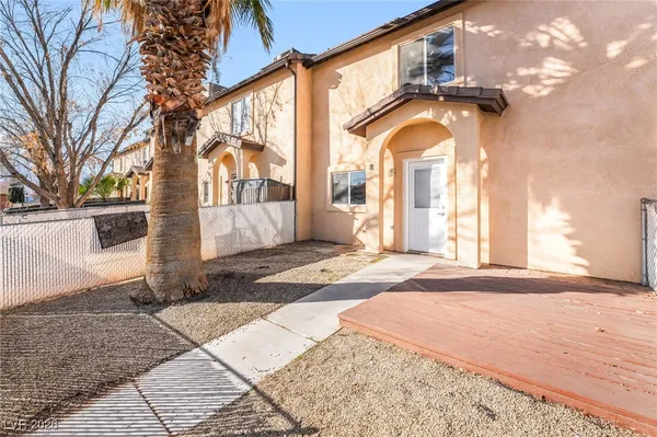 $179,900 | 775 Moss Drive, Unit 8, Mesquite, NV 89027