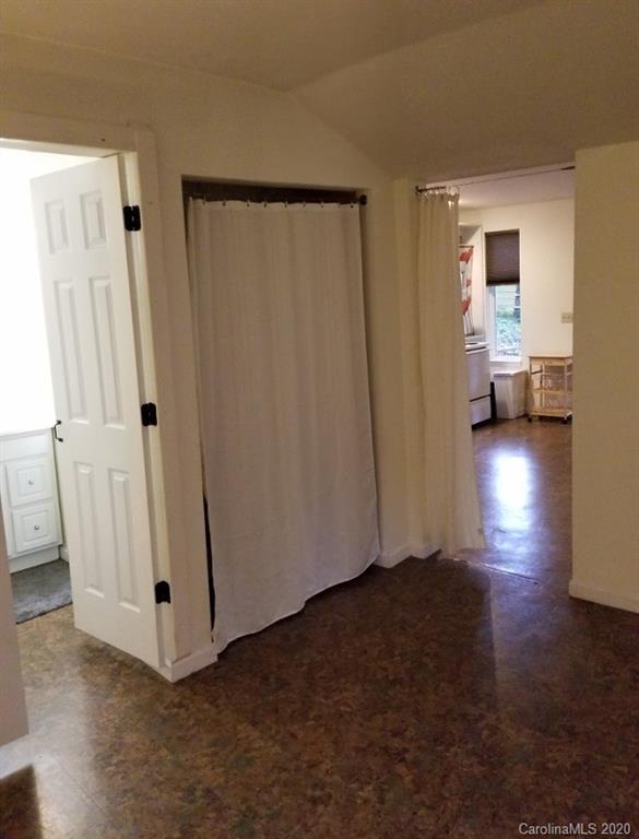 115 Pershing Road Asheville, NC 28805 - Photo 31 of 34 Gallery Image 31