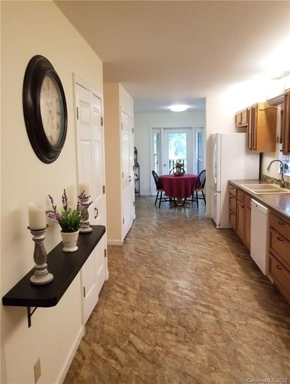 115 Pershing Road Asheville, NC 28805 - Photo 8 of 34 Gallery Image 8