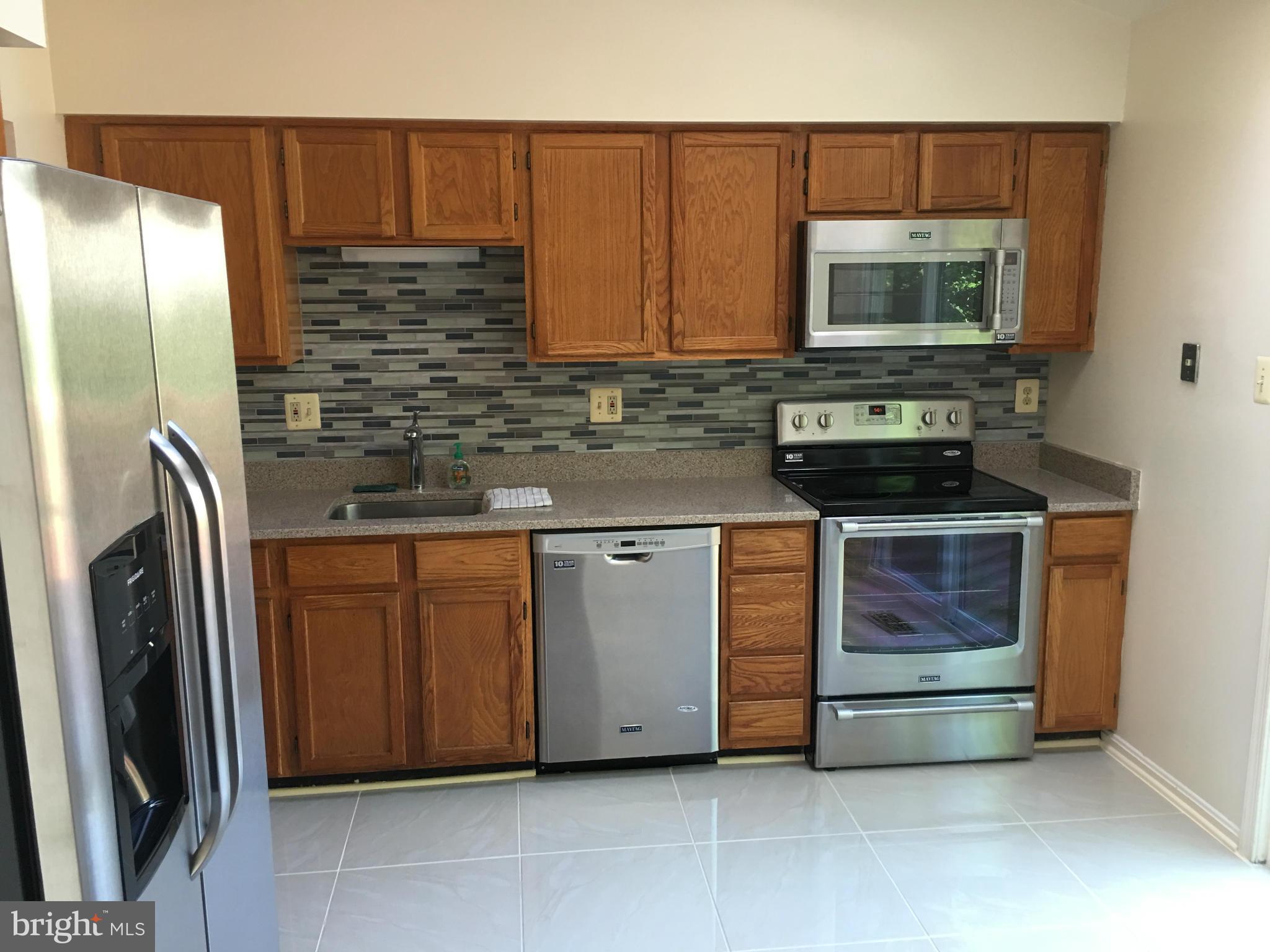 12907 Hawkshead Terrace Silver Spring, MD 20904 - Photo 2 of 15 Kitchen