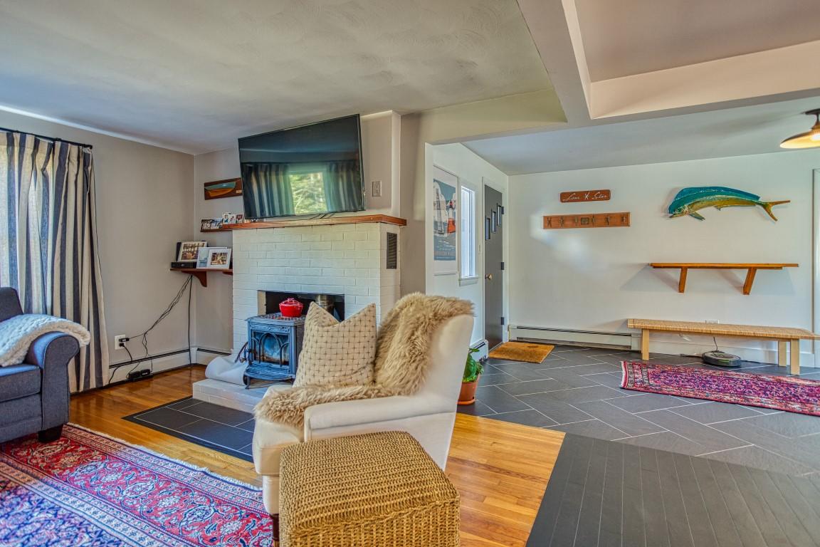 323 Ocean Point Road East Boothbay, ME 04544 - Photo 20 of 36 21
