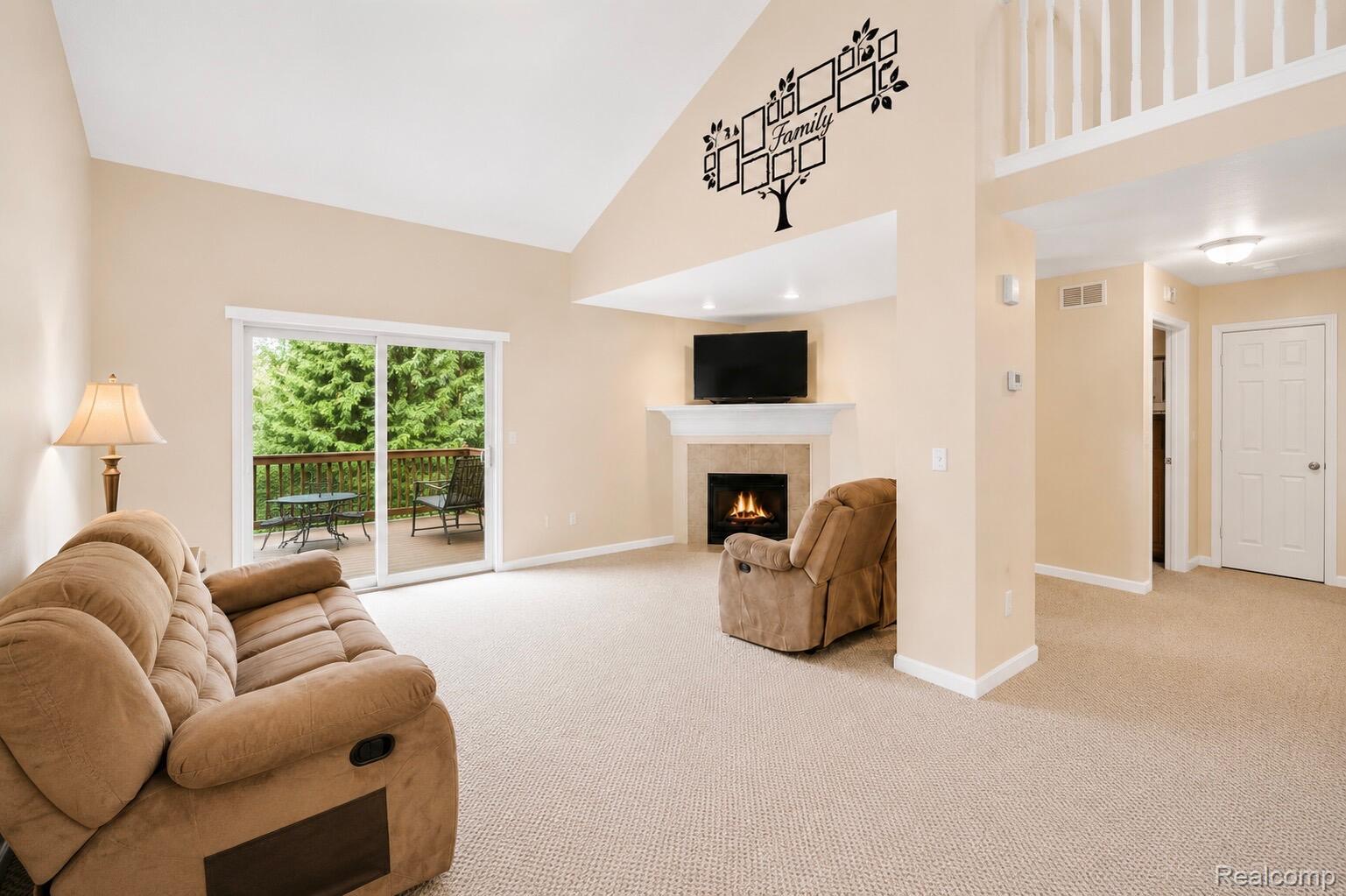 20789 Hummingbird Drive Romulus, MI 48174 - Photo 3 of 14 3.jpg