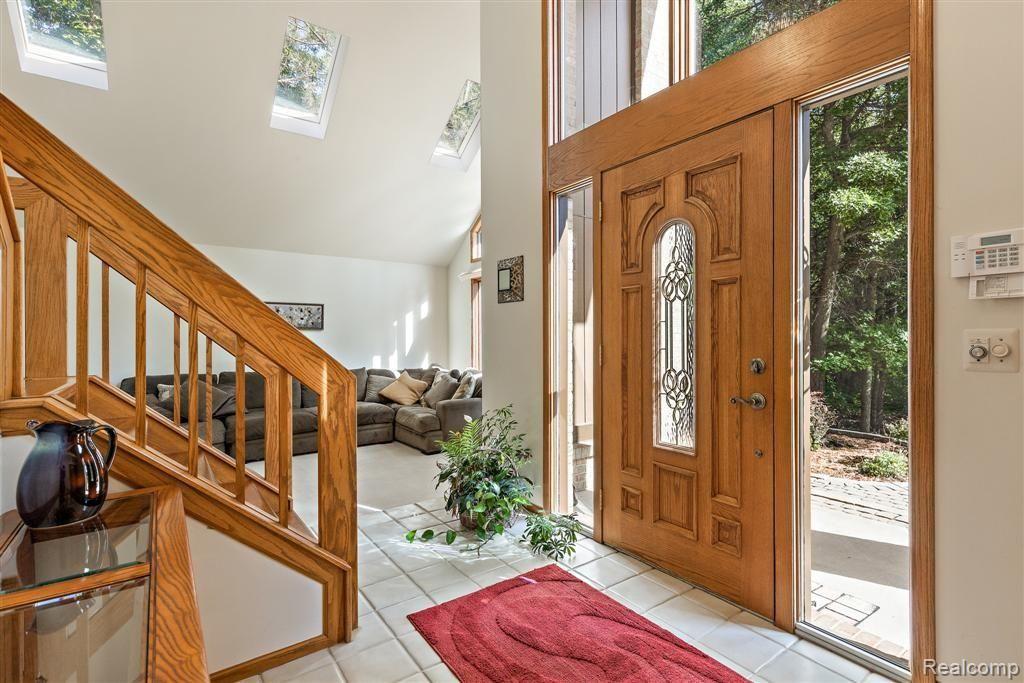 5386 Ridge Trail North Clarkston, MI 48348 - Photo 7 of 47 5386 Ridge Trl-91.jpg