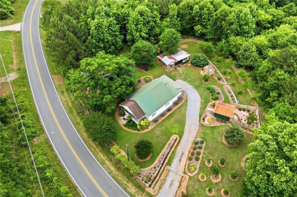 181 Cedar Creek Road Cartersville, GA 30121 - Photo 7 of 30