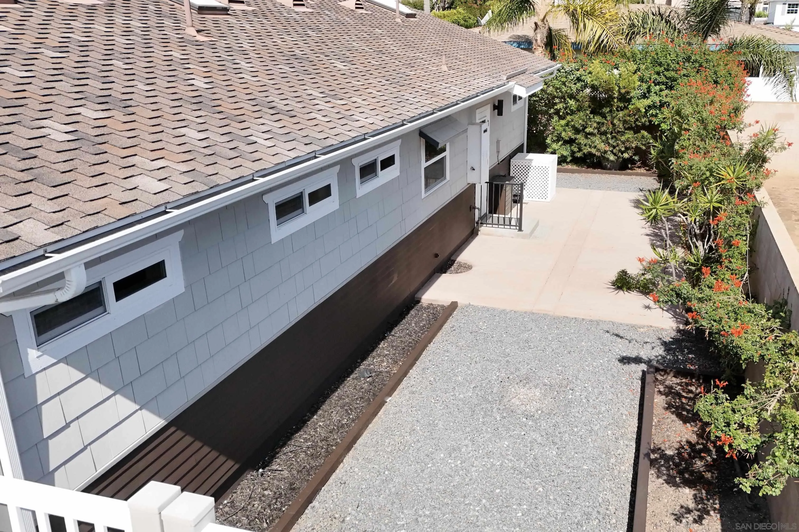 1027 Knowles Avenue Carlsbad, CA 92008 - Photo 37 of 42