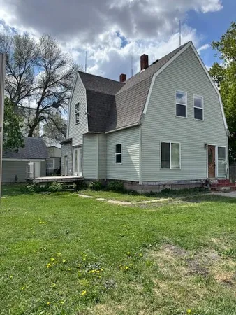 $52,000 | 201 Central Avenue, Finley, ND 58230