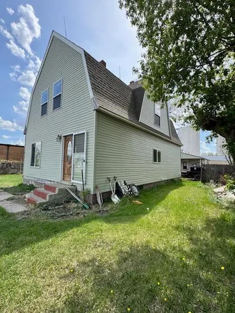 $52,000 | 201 Central Avenue, Finley, ND 58230