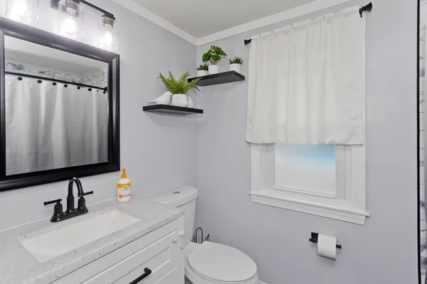 $3,000 | 83 Chalmers Street, Springfield, MA 01118