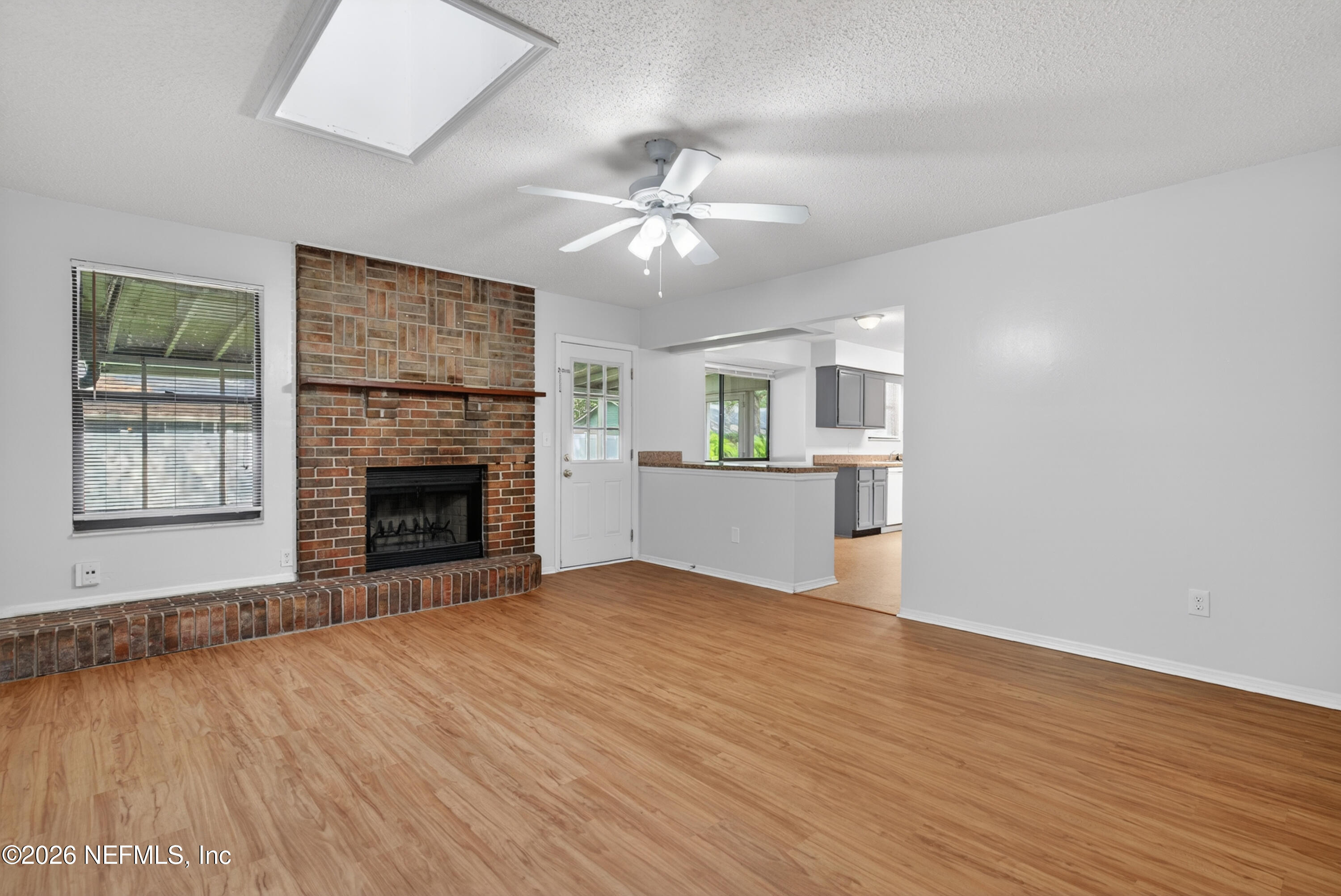 516 Penman Road Neptune Beach, FL 32266 - Photo 12 of 42 12-Family Room 2