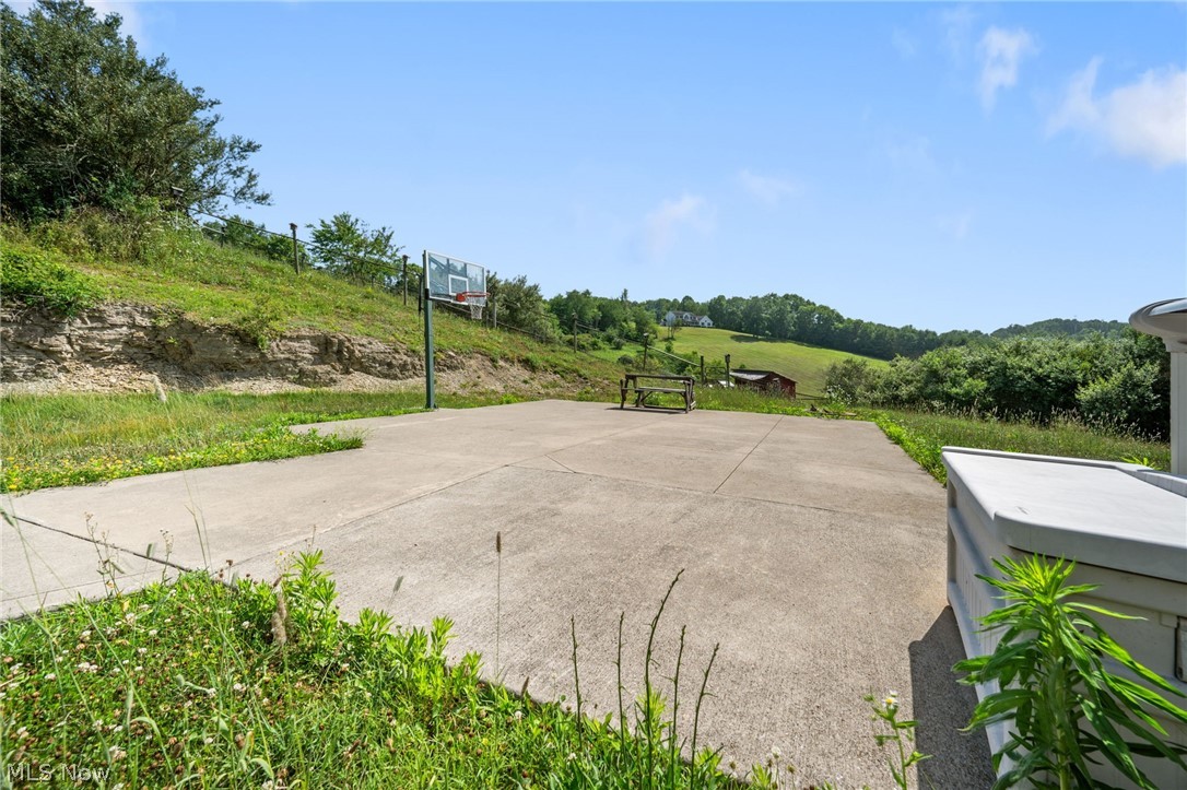 7022 Bluebird Road Northwest East Canton, OH 44730 - Photo 29 of 40