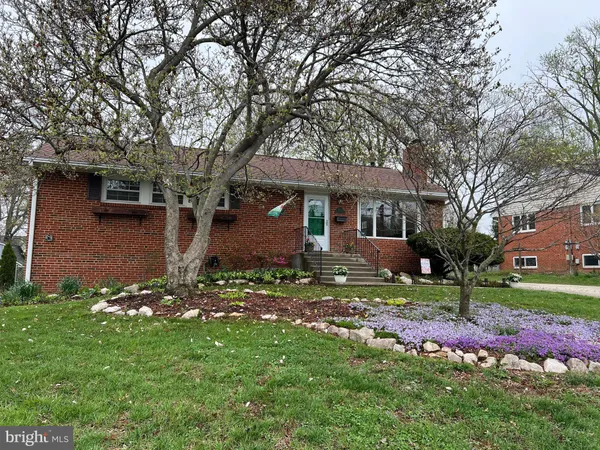 $765,000 | 8110 Carrick Lane, Springfield, VA 22151