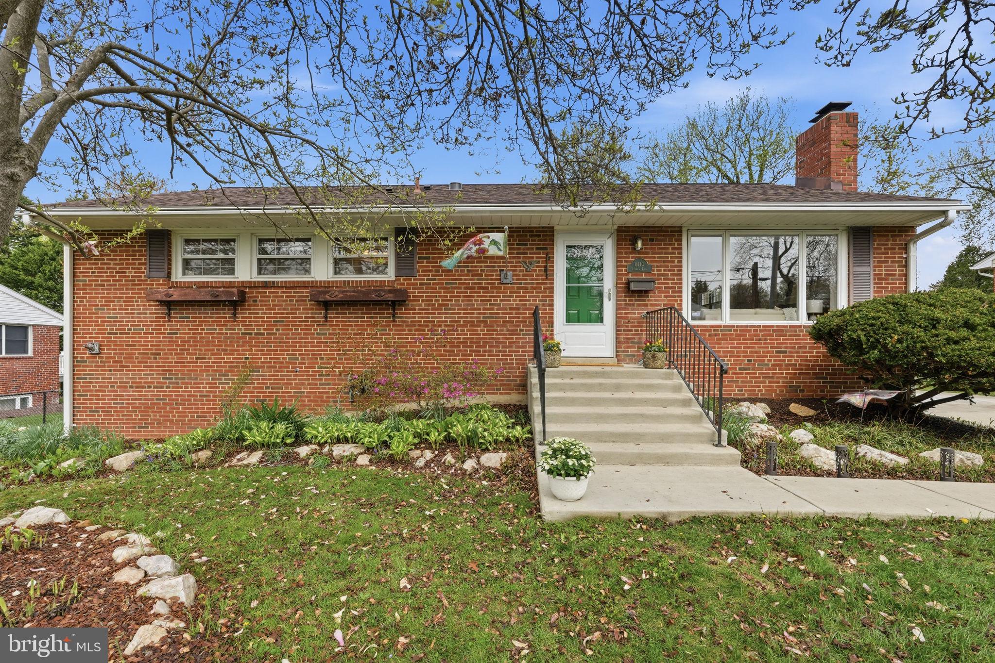 8110 Carrick Lane Springfield, VA 22151 - Photo 2 of 41