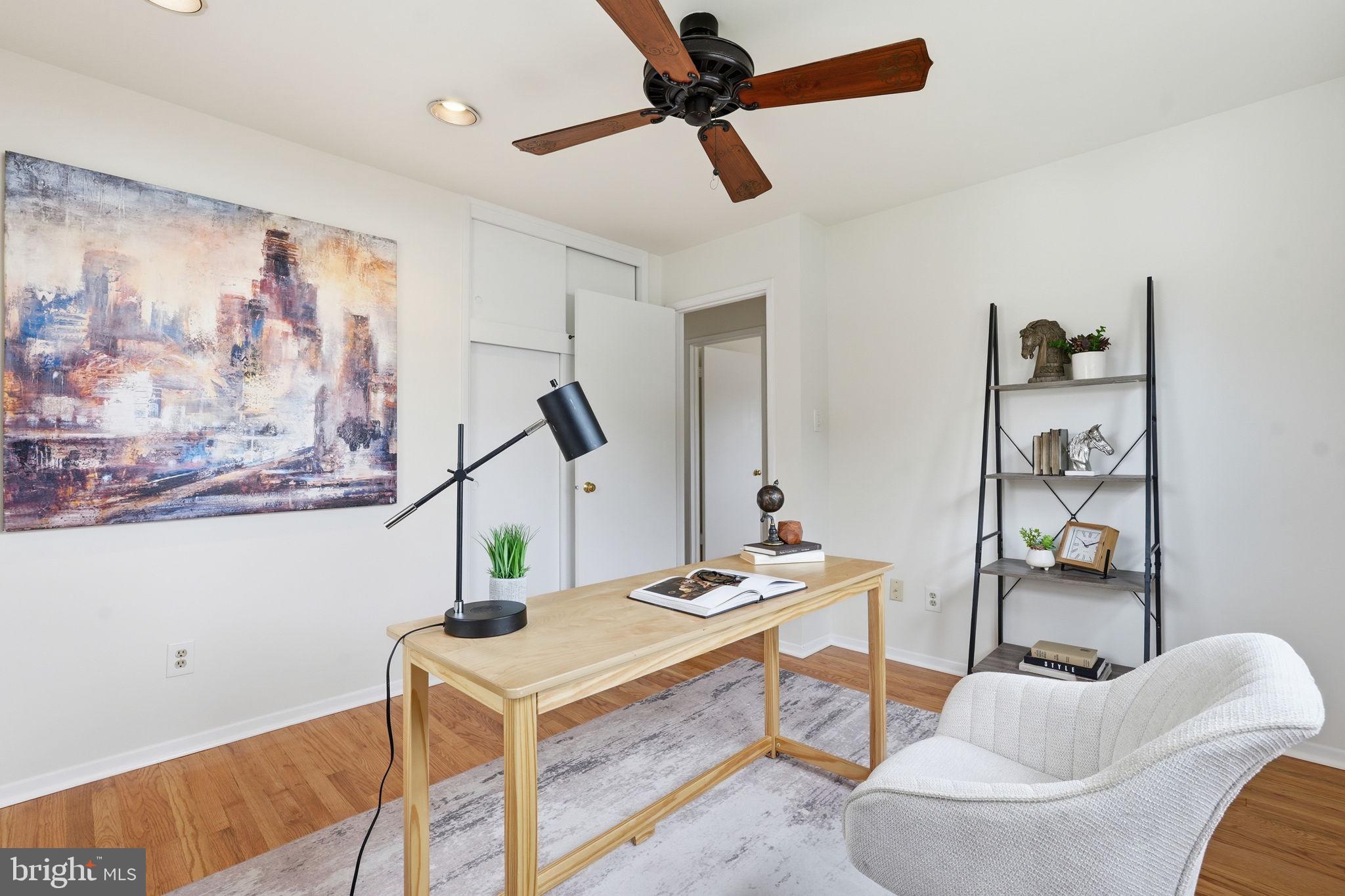 8110 Carrick Lane Springfield, VA 22151 - Photo 22 of 41