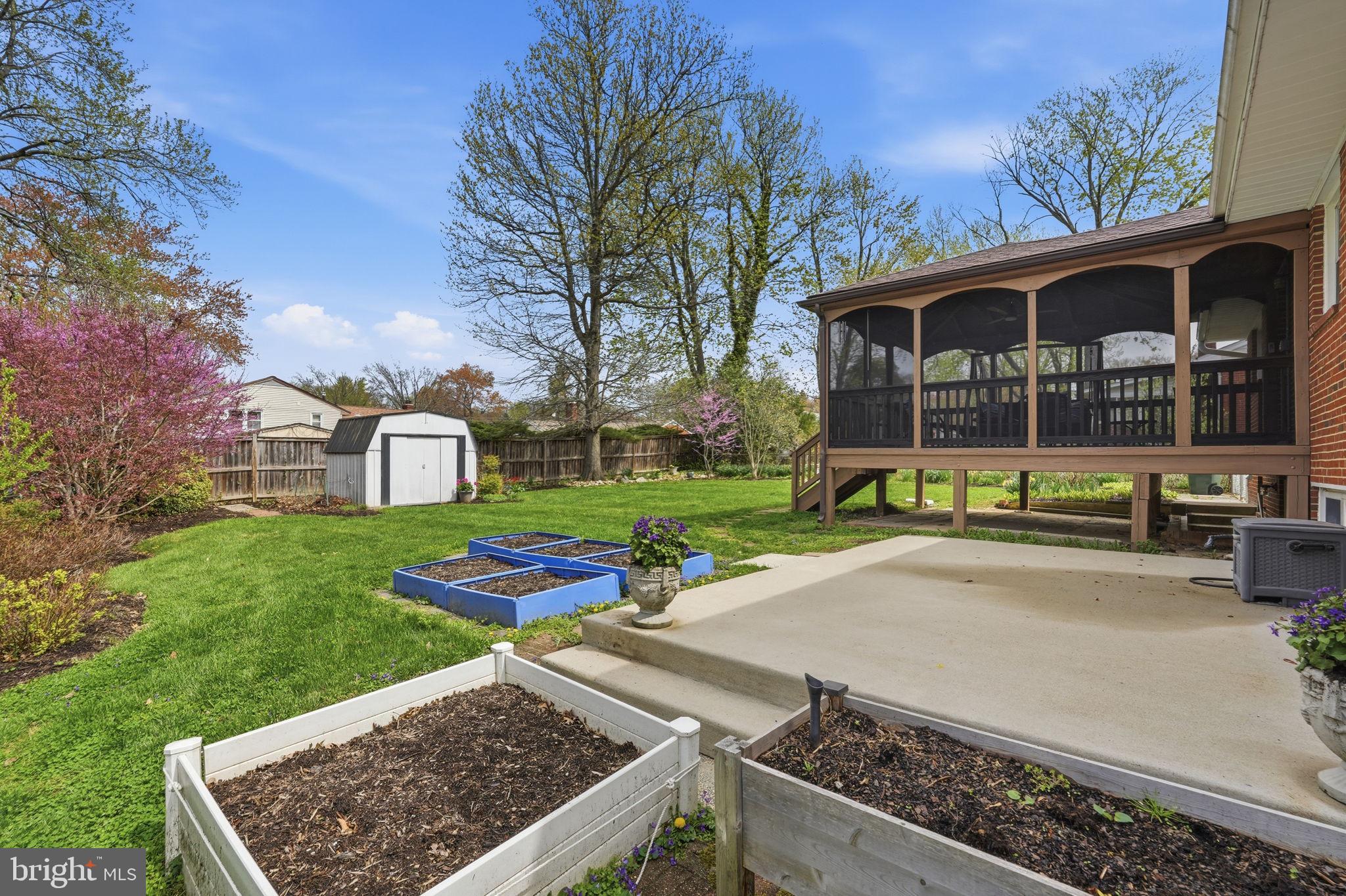 8110 Carrick Lane Springfield, VA 22151 - Photo 38 of 41