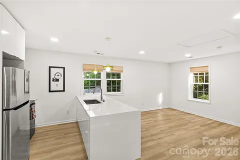 $700,000 | 7013 Old Forge Drive, Charlotte, NC 28226