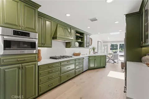 $2,495,000 | 4707 Park Olivo, Unit N, Calabasas, CA 91302