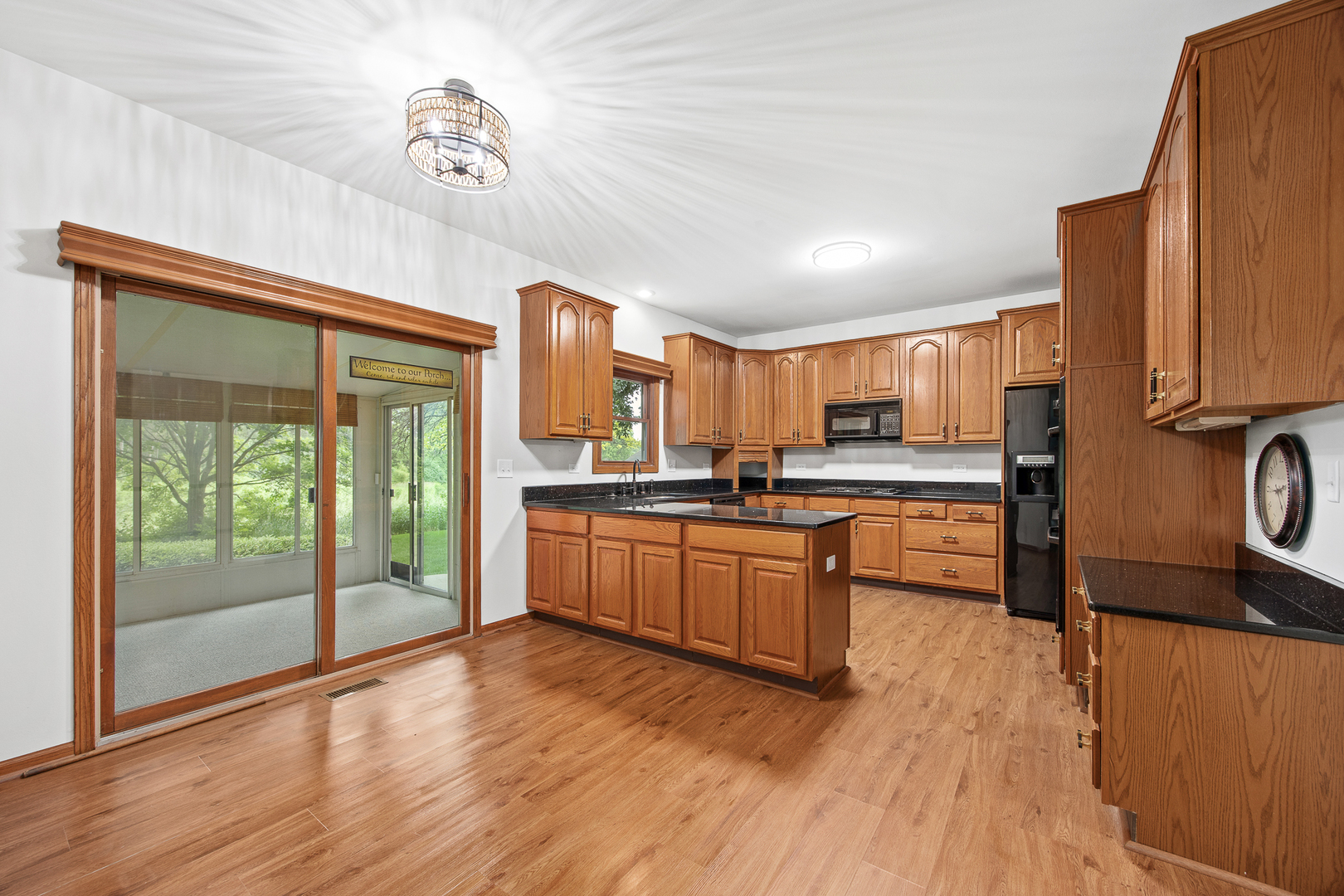 533 Springwood Lane Bolingbrook, IL 60440 - Photo 7 of 44