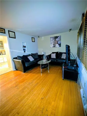 $160,000 | 4509 East 113th Street, Kansas City, MO 64137