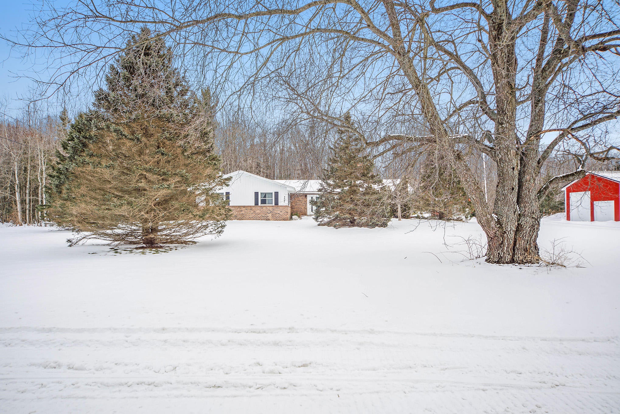 4843 Van Tyle Road Gaylord, MI 49735 - Photo 2 of 27 Gallery Image 2