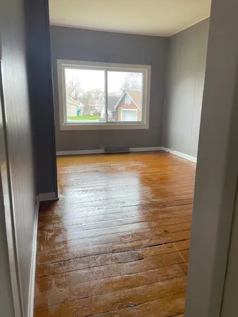 $180,000 | 183 12th Street, Manistee, MI 49660