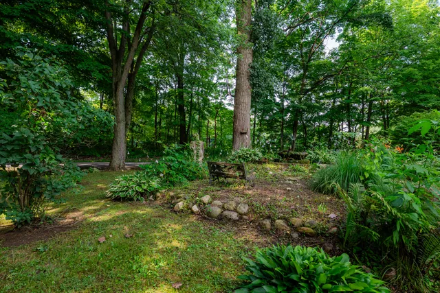 $544,900 | 3045 Little Glendora Road, Buchanan, MI 49107