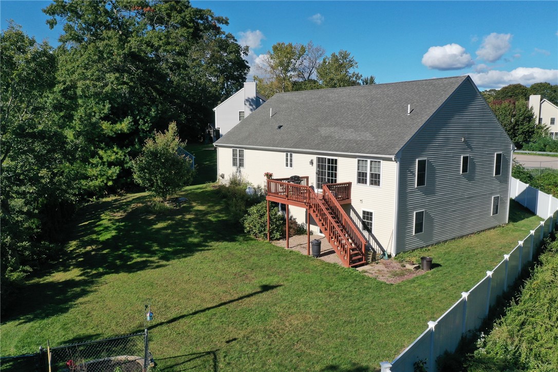 31 Gallup Street Westerly, RI 02891 - Photo 9 of 20 Gallery Image 9