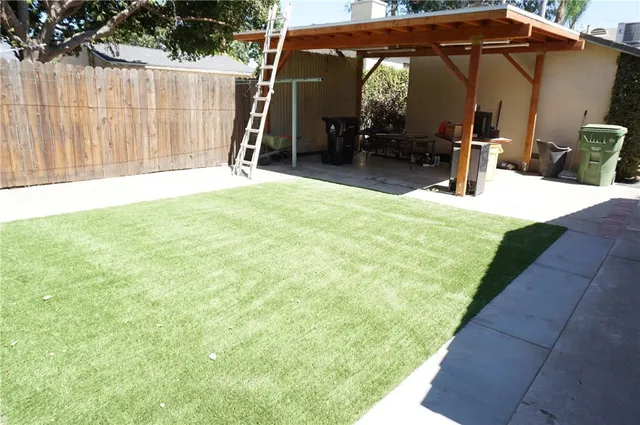 $3,900 | 10333 Jordan Avenue, Chatsworth, CA 91311