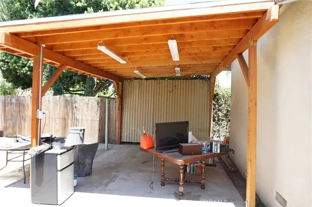 $3,900 | 10333 Jordan Avenue, Chatsworth, CA 91311