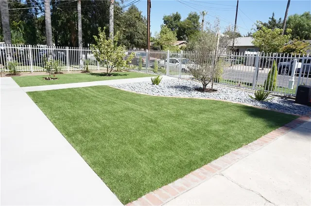 $3,900 | 10333 Jordan Avenue, Chatsworth, CA 91311