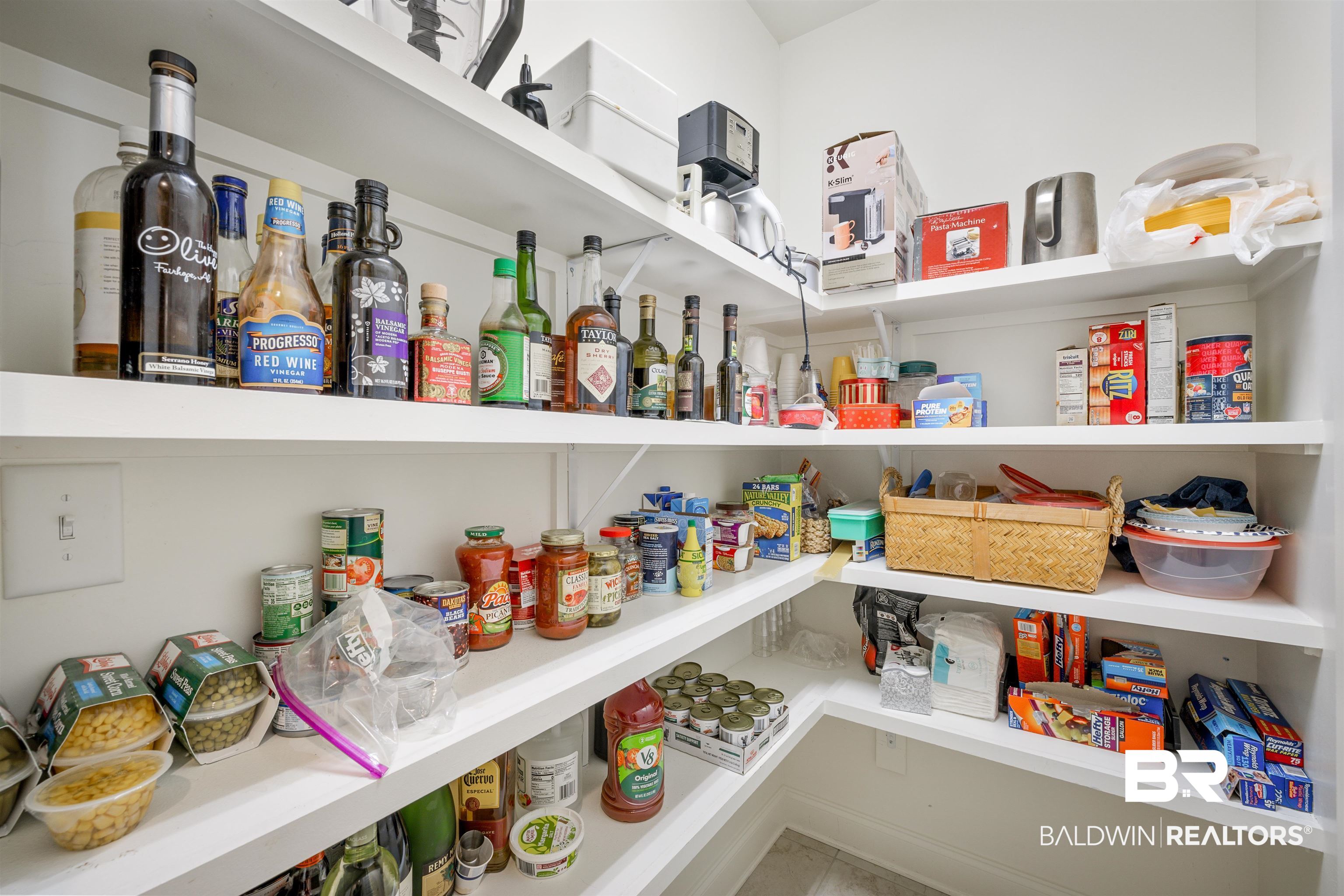 7788 Hemlock Street Daphne, AL 36527 - Photo 19 of 25 Pantry