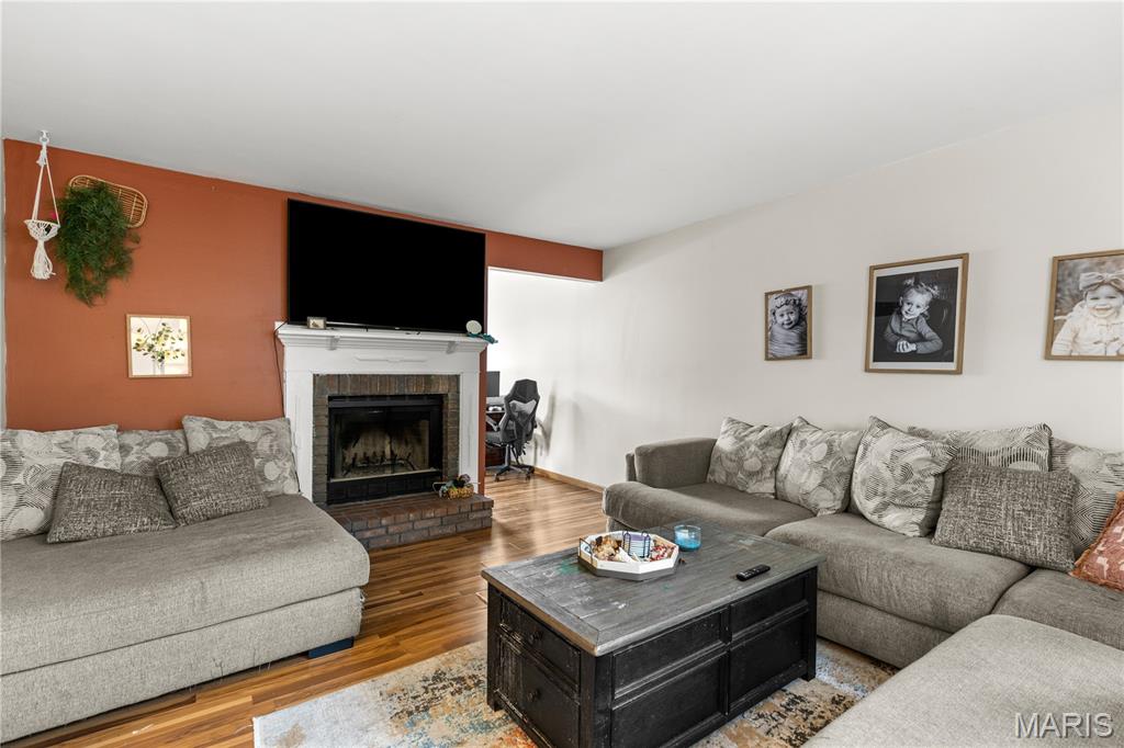252 Spencer Road St. Peters, MO 63376 - Photo 3 of 25
