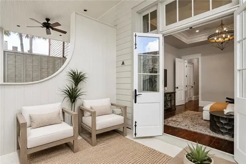$1,790,000 | 822 Barracks Street, Unit A, New Orleans, LA 70116