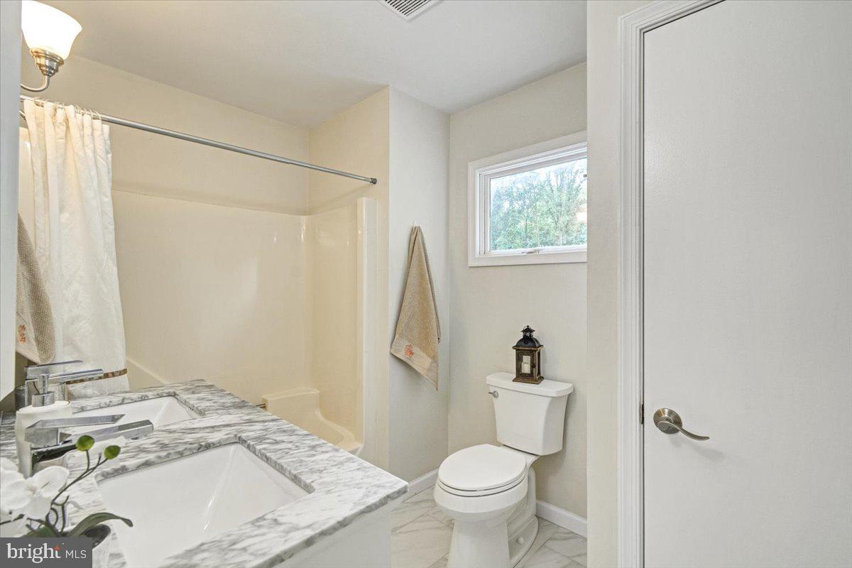750 Bryants Nursery Road Silver Spring, MD 20905 - Photo 34 of 43