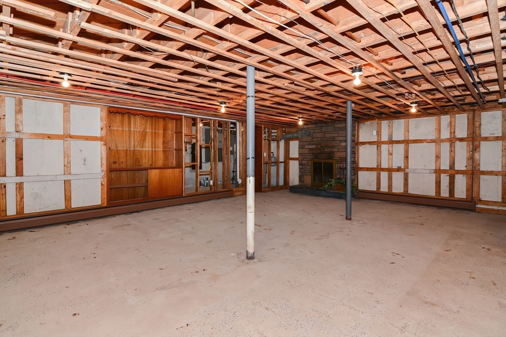 79 Edgewood Road Shrewsbury, MA 01545 - Photo 21 of 33 Gallery Image 21