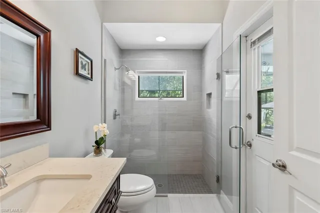 $2,399,999 | 5730 Golden Gate Parkway, Naples, FL 34116