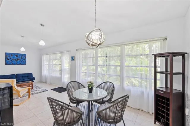 $2,399,999 | 5730 Golden Gate Parkway, Naples, FL 34116