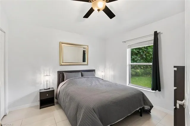 $2,399,999 | 5730 Golden Gate Parkway, Naples, FL 34116