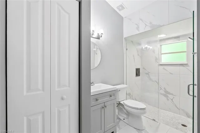 $2,399,999 | 5730 Golden Gate Parkway, Naples, FL 34116