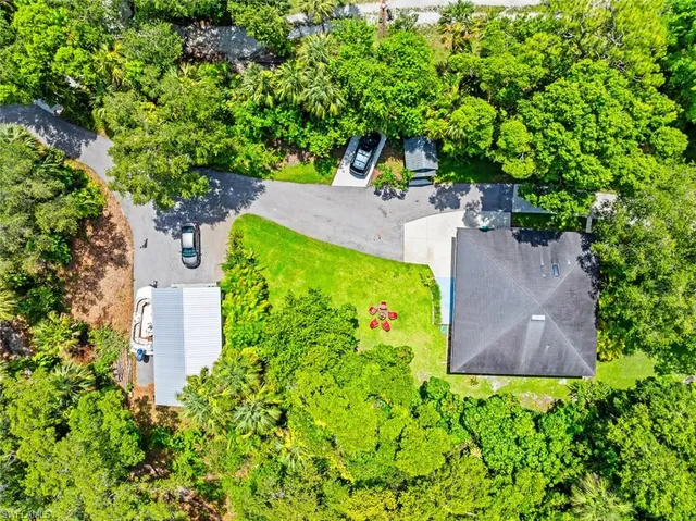 $2,399,999 | 5730 Golden Gate Parkway, Naples, FL 34116