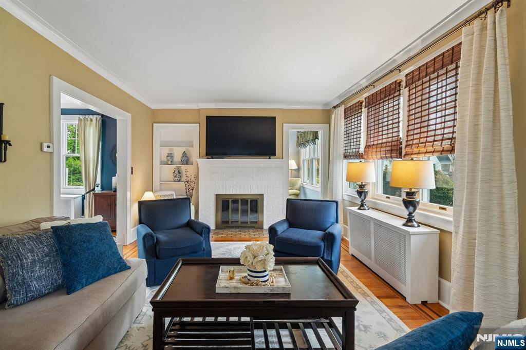 333 Bogert Avenue Ridgewood, NJ 07450 - Photo 6 of 48
