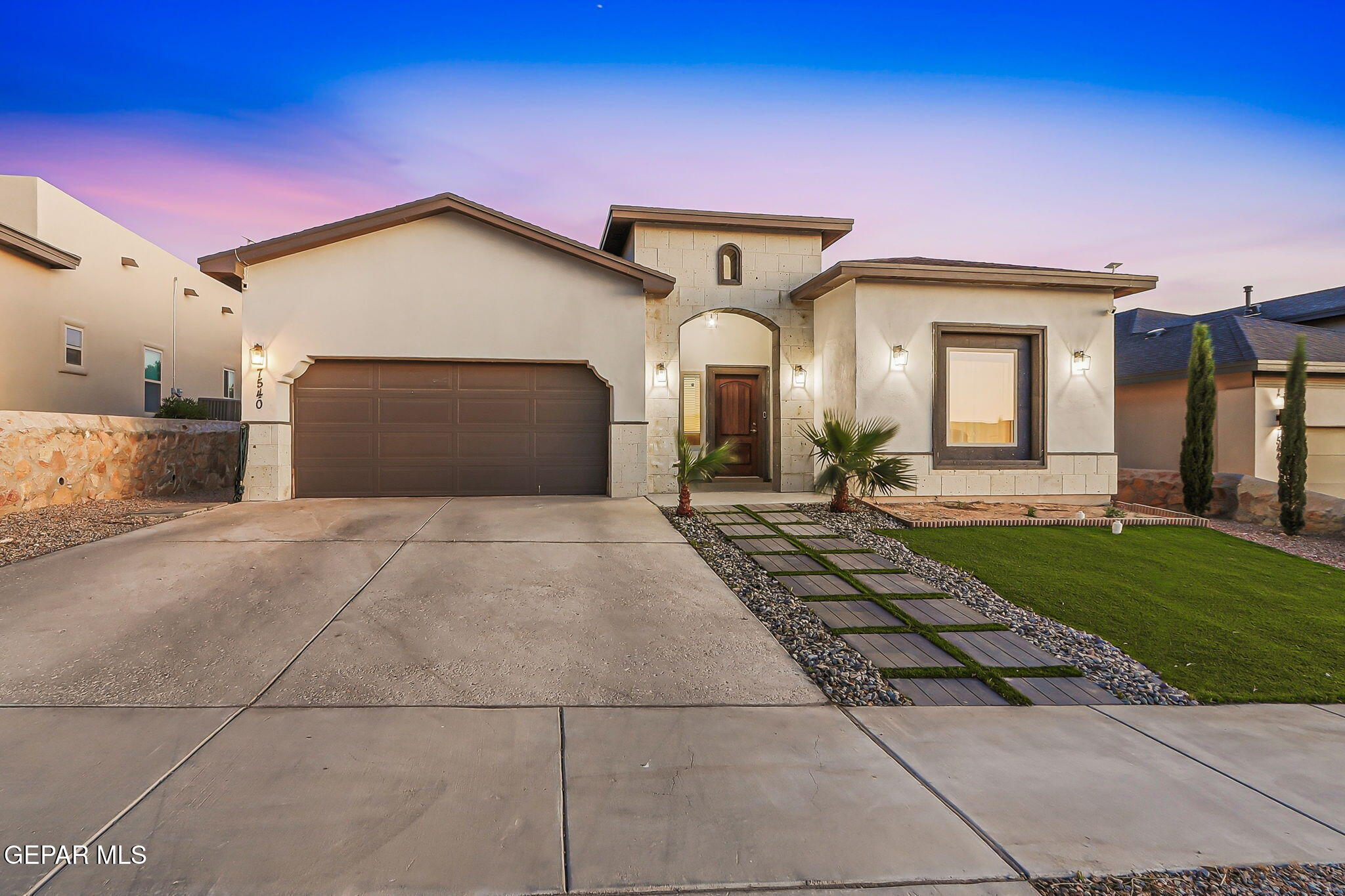 7540 Enchanted Ridge Drive El Paso, TX 79911 - Photo 3 of 69 69-web-or-mls-IMG_7728