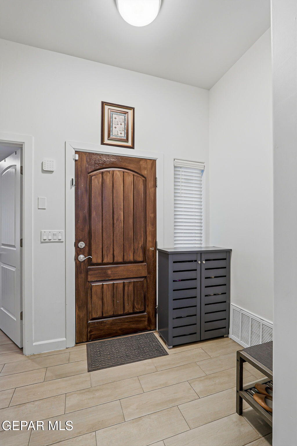 7540 Enchanted Ridge Drive El Paso, TX 79911 - Photo 5 of 69 24-web-or-mls-IMG_7385
