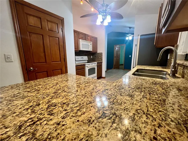 $3,300 | 1156 South Carpenter Avenue, Orange City, FL 32763