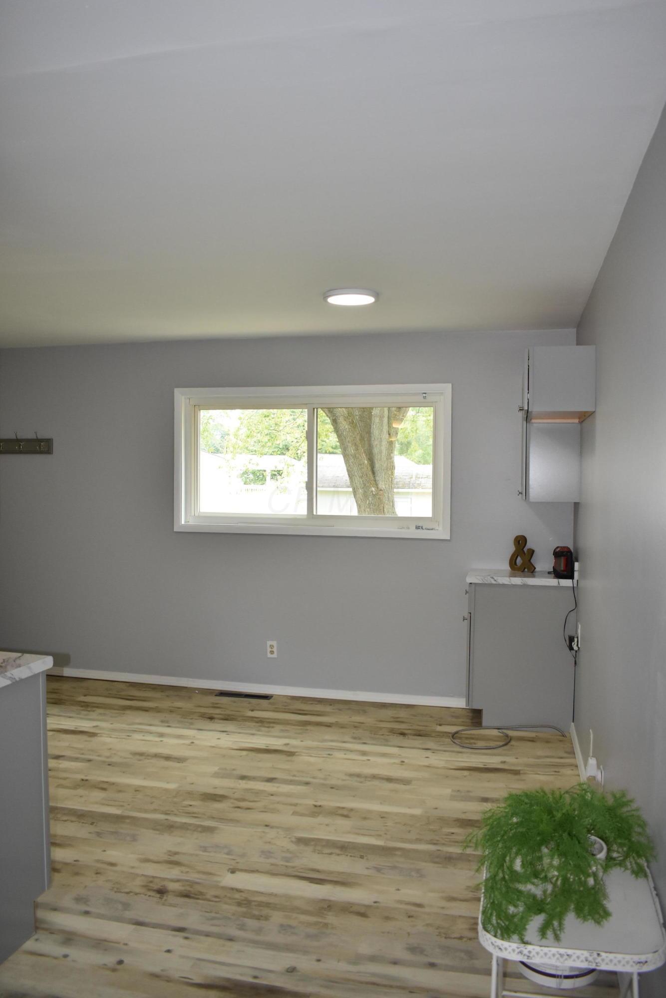 3563 Torwood Road Columbus, OH 43232 - Photo 11 of 29 Gallery Image 11